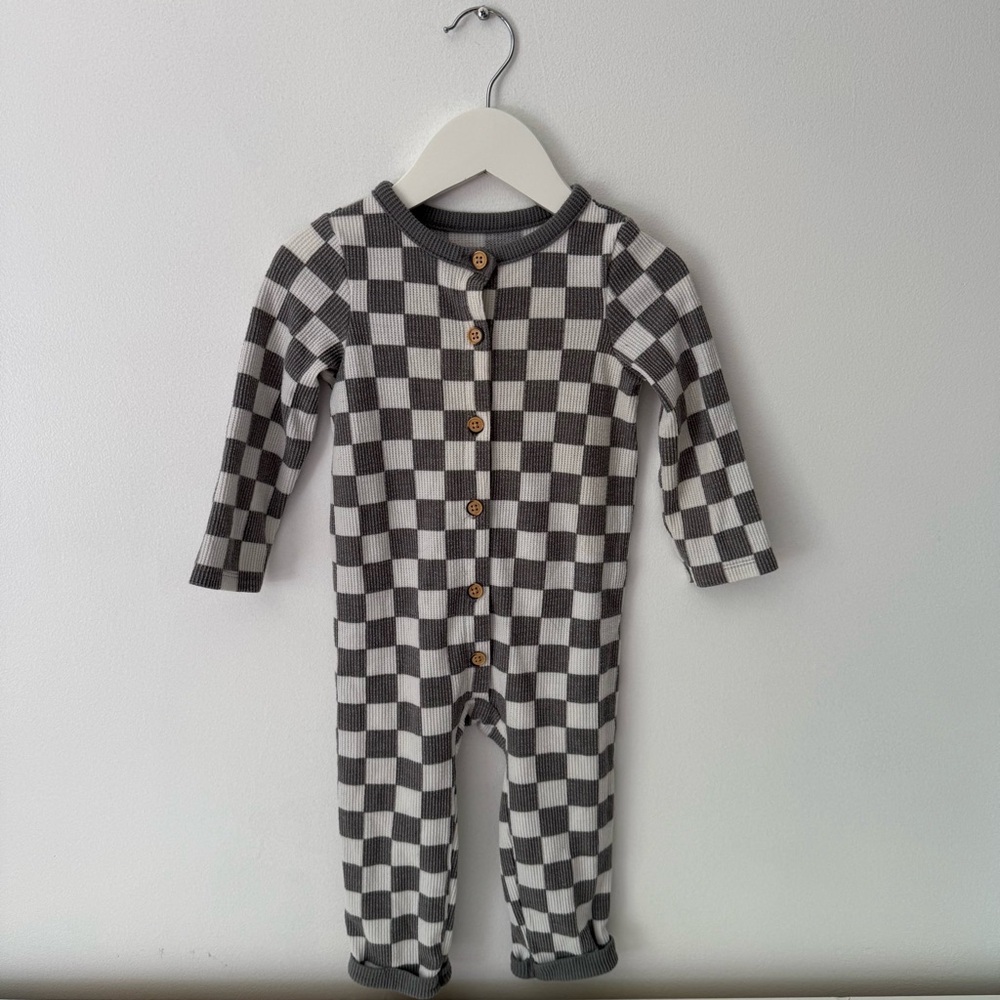 Cat & Jack Checkered Gray Kids One Piece size 18 months